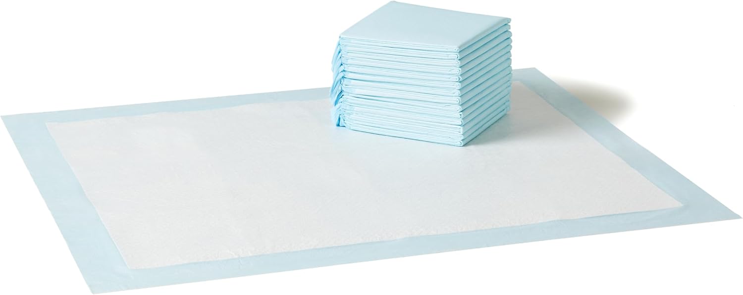 Amazon Basics Disposable Dog Training Pads with Quick-Dry Surface that Turns Liquid into Gel. XL. 34 x 28 Inches. 15-Pack