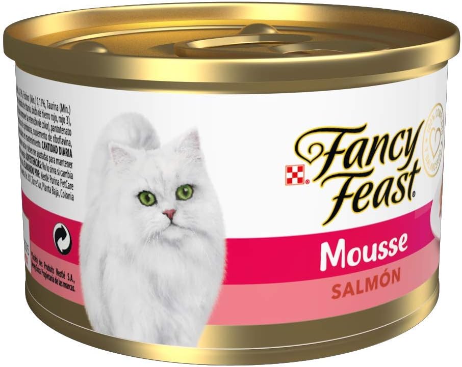 Fancy Feast Gourmet Salmon Feast Cat Food. 3 oz (Pack of 2)